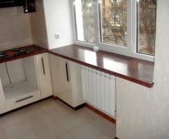 5 способов обыграть подоконник на кухне