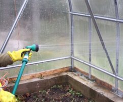 Обработка теплицы осенью – раскрываем все карты